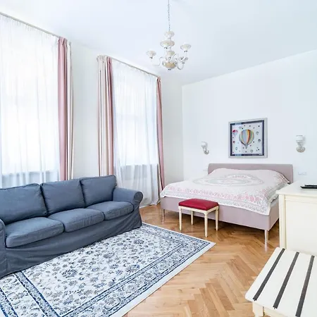 Audeju Apartment *